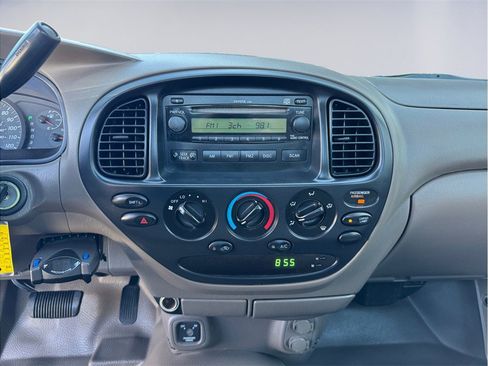 Used 2005 Toyota Tundra W/T image 10