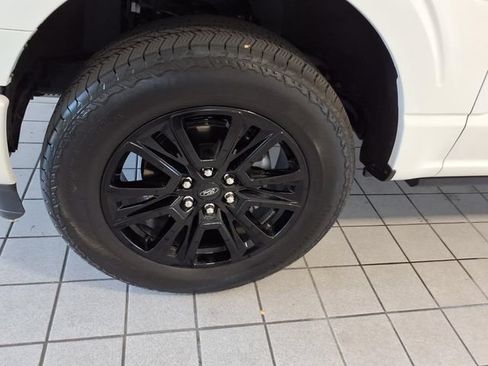 Used 2026 Ford F150 Platinum w/ Equipment Group 702A High AWD/4WD image 5