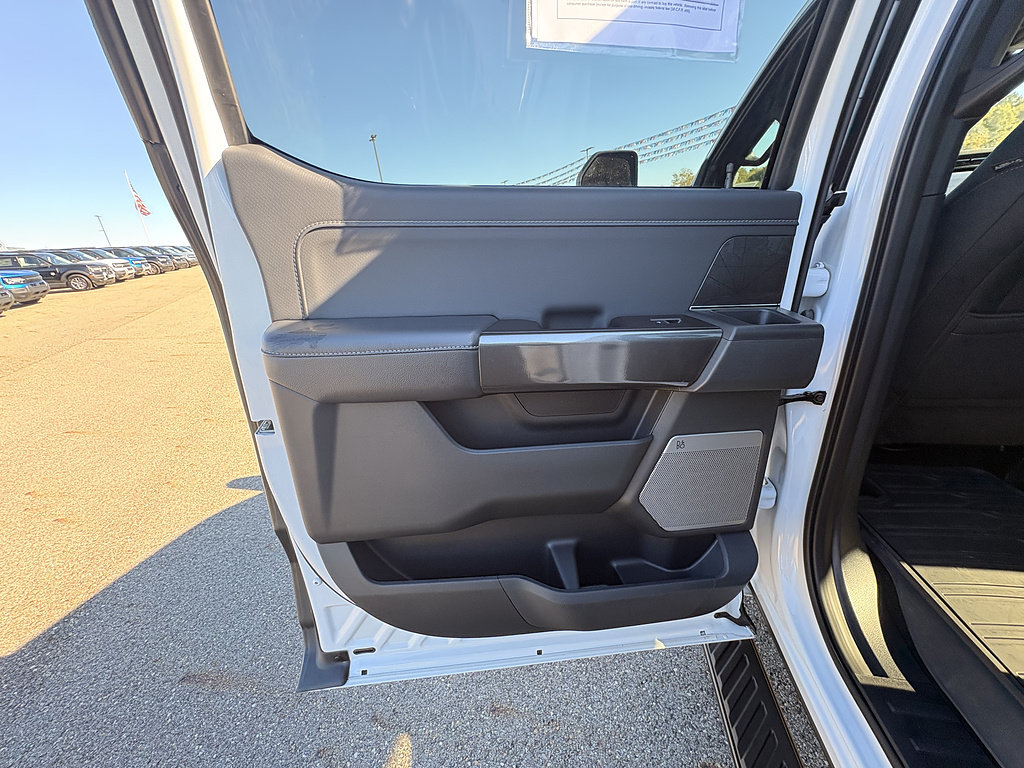 Used 2021 Ford F150 XLT w/ Equipment Group 302A High AWD/4WD image 16