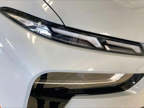 New 2026 BMW X7 xDrive40i image 13