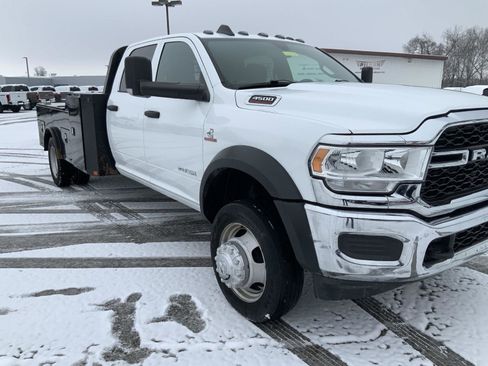 Used 2022 RAM 4500 Tradesman w/ Chrome Appearance Group image 11