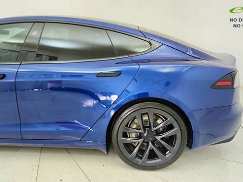 Used 2022 Tesla Model S AWD/4WD image 10