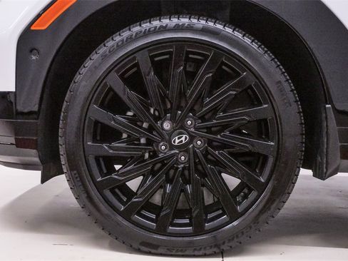 Used 2025 Hyundai Santa Fe Calligraphy image 32