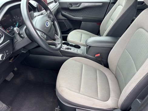 Used 2020 Ford Escape S FWD image 7