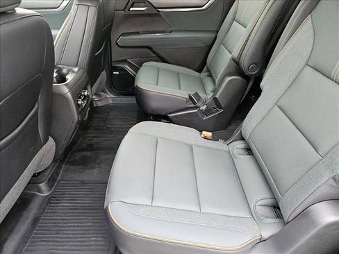 New 2026 GMC Acadia AT4 w/ Super Cruise Package AWD/4WD image 16