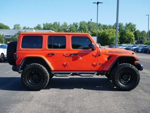 Used 2019 Jeep Wrangler Unlimited Rubicon w/ Cold Weather Group AWD/4WD image 7