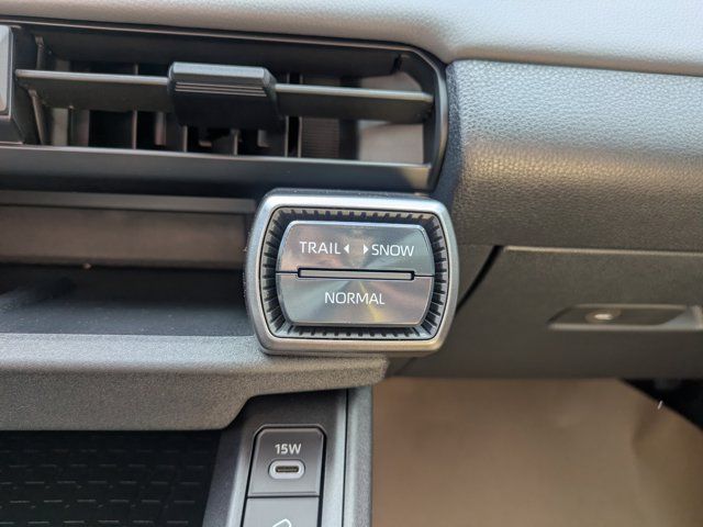 New 2026 Toyota RAV4 LE AWD/4WD image 27