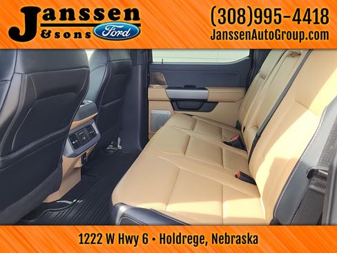 Used 2025 Ford F250 Lariat image 17