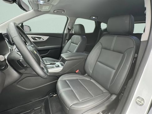 Used 2023 Chevrolet Blazer LT w/ Sound & Technology Package AWD/4WD image 13