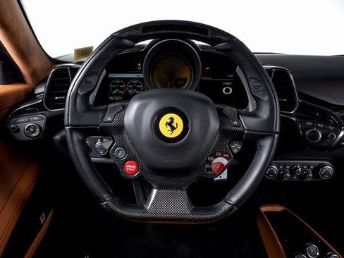 Certified 2012 Ferrari 458 Italia Coupe image 6