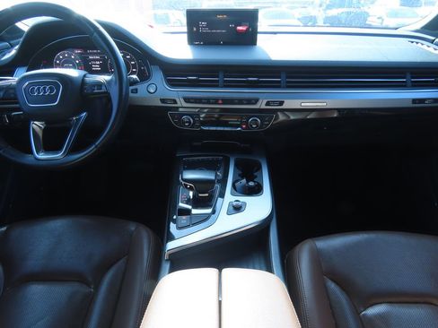 Used 2019 Audi Q7 2.0T Premium Plus w/ Premium Plus Package image 6