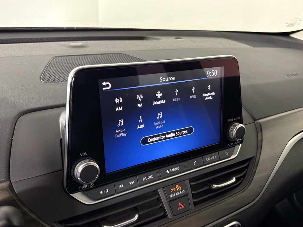 Used 2024 Nissan Altima 2.5 SV FWD image 23