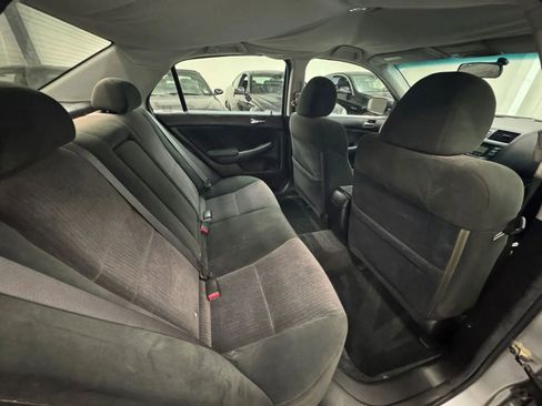 Used 2004 Honda Accord LX image 20