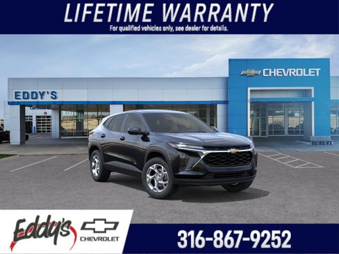 New 2026 Chevrolet Trax LS w/ LS Convenience Package FWD image 1