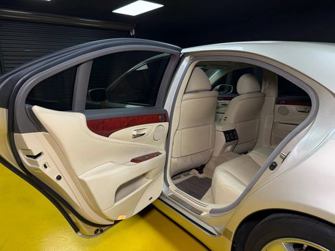 Used 2011 Lexus LS 460 image 13