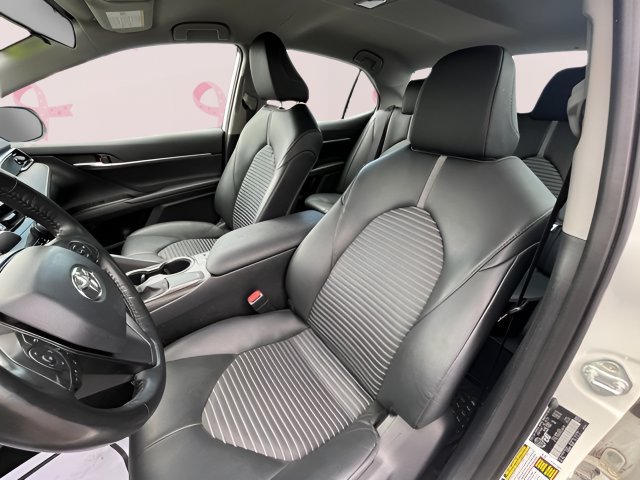 Used 2024 Toyota Camry SE FWD image 12