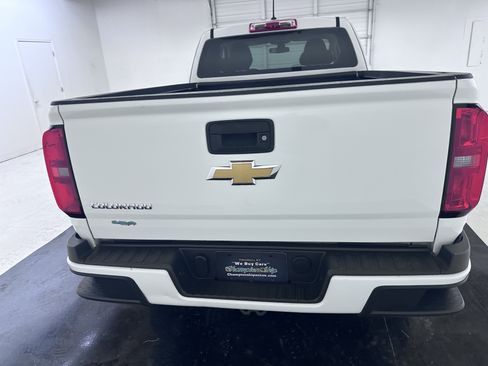 Used 2017 Chevrolet Colorado W/T w/ WT Convenience Package AWD/4WD image 14