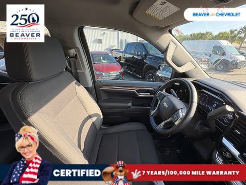 Used 2023 Chevrolet Silverado 1500 LT AWD/4WD image 25