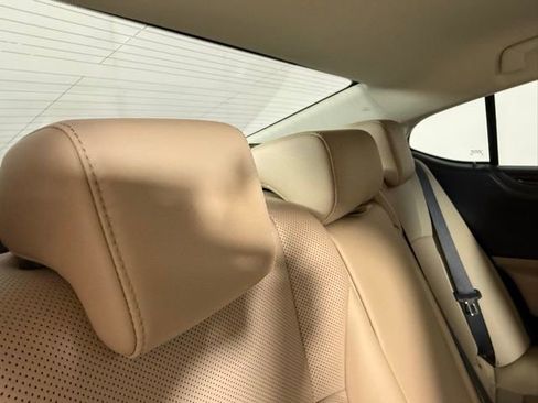 Certified 2021 Lexus ES 350 w/ Premium Package FWD image 31