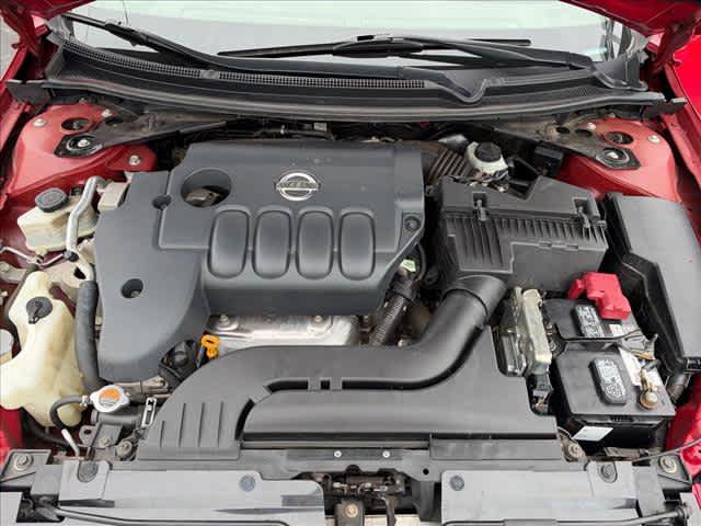 Used 2011 Nissan Altima 2.5 S FWD image 24