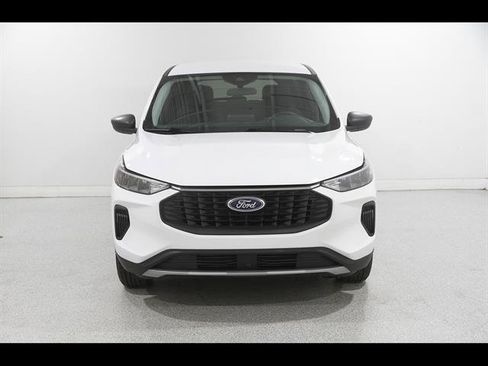 Used 2024 Ford Escape Active AWD/4WD image 2