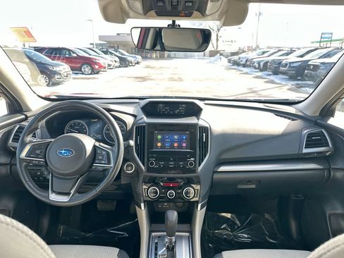 Used 2020 Subaru Forester Premium image 20