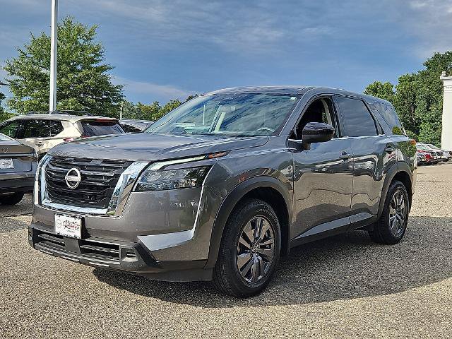 Certified 2024 Nissan Pathfinder S AWD/4WD image 4