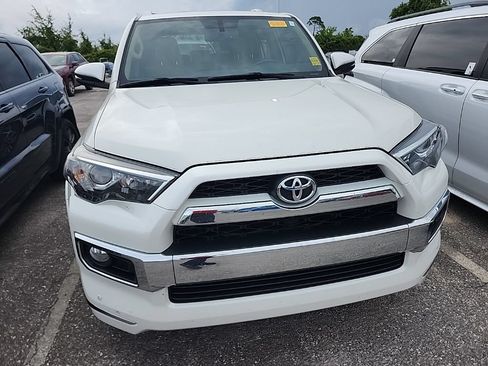 Used 2019 Toyota 4Runner Limited AWD/4WD image 3