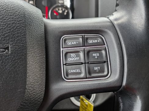 Used 2019 RAM 1500 Big Horn RWD image 24