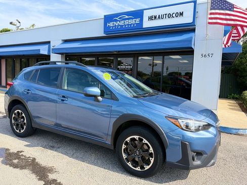 Used 2021 Subaru Crosstrek 2.0i Premium w/ Moonroof Package AWD/4WD image 13