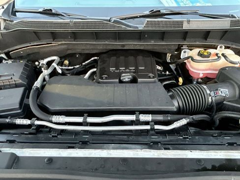 Used 2019 Chevrolet Silverado 1500 LT w/ All-Star Edition image 31