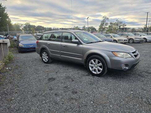 Used 2008 Subaru Outback 2.5i Limited L.L. Bean image 9
