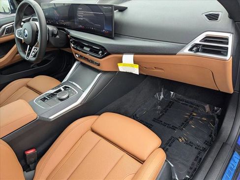 Certified 2025 BMW 430i Coupe w/ M Sport Package image 22