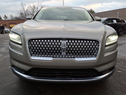 Certified 2023 Lincoln Nautilus Reserve image 2