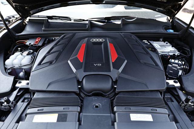 Certified 2024 Audi SQ8 Prestige AWD/4WD image 30