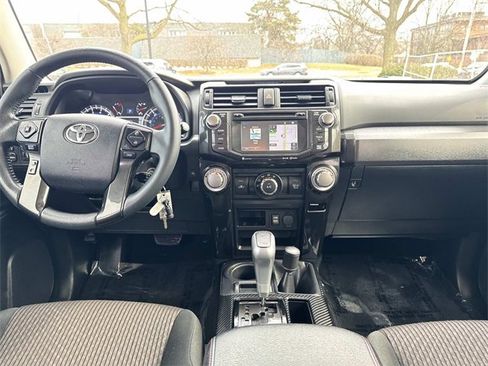 Used 2018 Toyota 4Runner TRD Off-Road w/ TRD Performance Package image 14