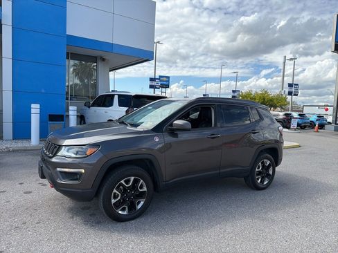 Used 2018 Jeep Compass Trailhawk w/ Leather Interior Group image 16