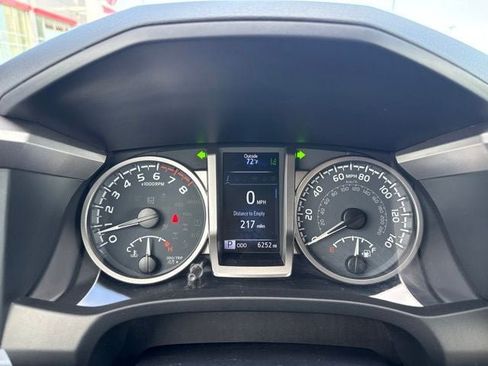 Certified 2020 Toyota Tacoma Limited AWD/4WD image 26