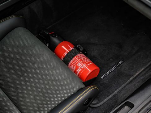 Used 2025 Porsche 911 GT3 RS RWD image 70