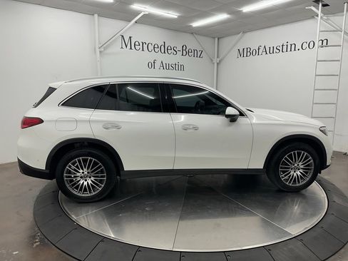 Certified 2026 Mercedes-Benz GLC 300 image 9