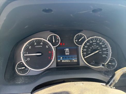 Used 2016 Toyota Tundra SR5 w/ TRD Off Road Package AWD/4WD image 5