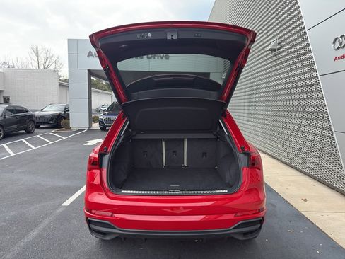 Used 2025 Audi Q3 2.0T Premium Plus w/ Premium Plus Package image 8