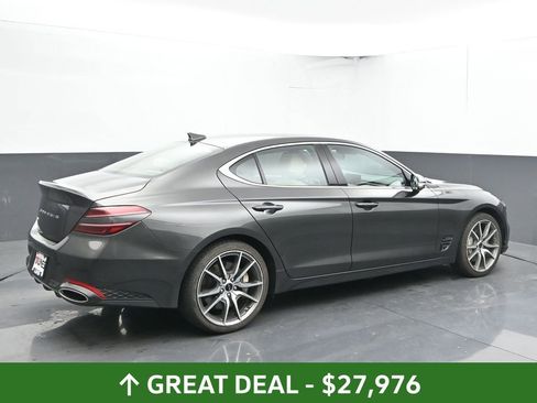 Used 2024 Genesis G70 2.5T image 11