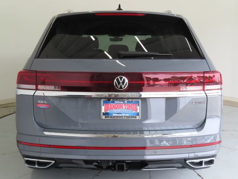 New 2026 Volkswagen Atlas SEL Premium R-Line AWD/4WD image 5