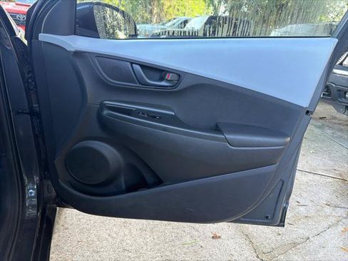 Used 2019 Hyundai Kona SEL FWD image 21