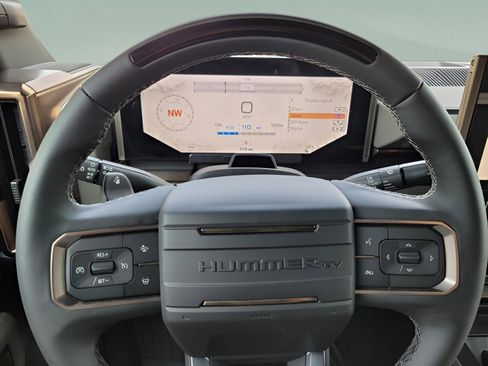 New 2025 GMC Hummer EV 3X image 36