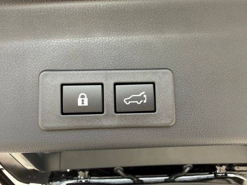New 2026 Subaru Ascent Premium AWD/4WD image 30