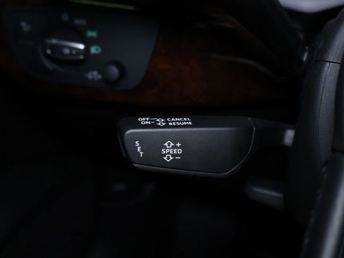 Used 2019 Audi A4 2.0T Premium w/ Convenience Package image 27