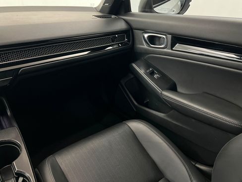 Used 2023 Honda Civic Sport Touring image 11