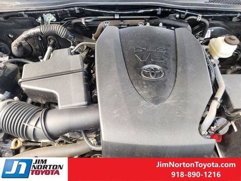 Used 2023 Toyota Tacoma TRD Sport w/ Technology Package RWD image 31